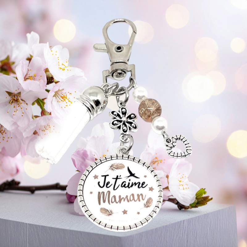 Porte clés je t'aime maman. Lyne Créa