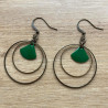 Boucles d'oreilles artisanales anneaux bronze et émail vert  Lyne Créa