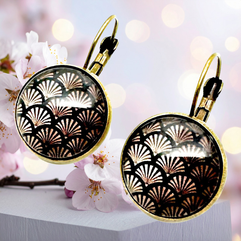 Boucles d'oreilles cabochons art déco. Lyne Créa